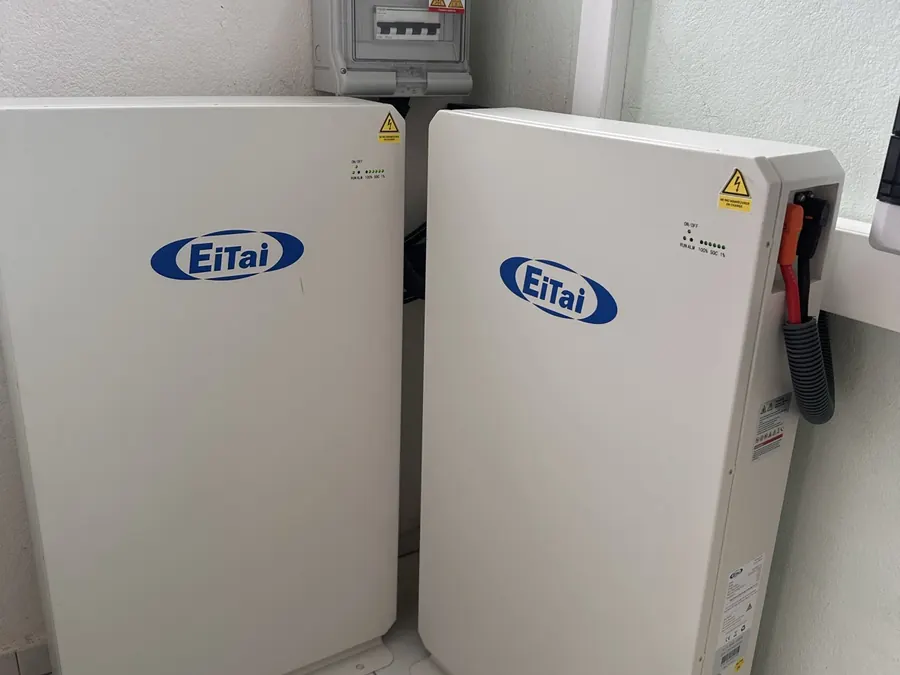 Installation solaire Port-Louis Guadeloupe 9 kWc — batteries de stockage EiTai